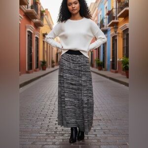 Christopher & Banks Black and Gray Marled Knit Maxi Skirt Size Medium